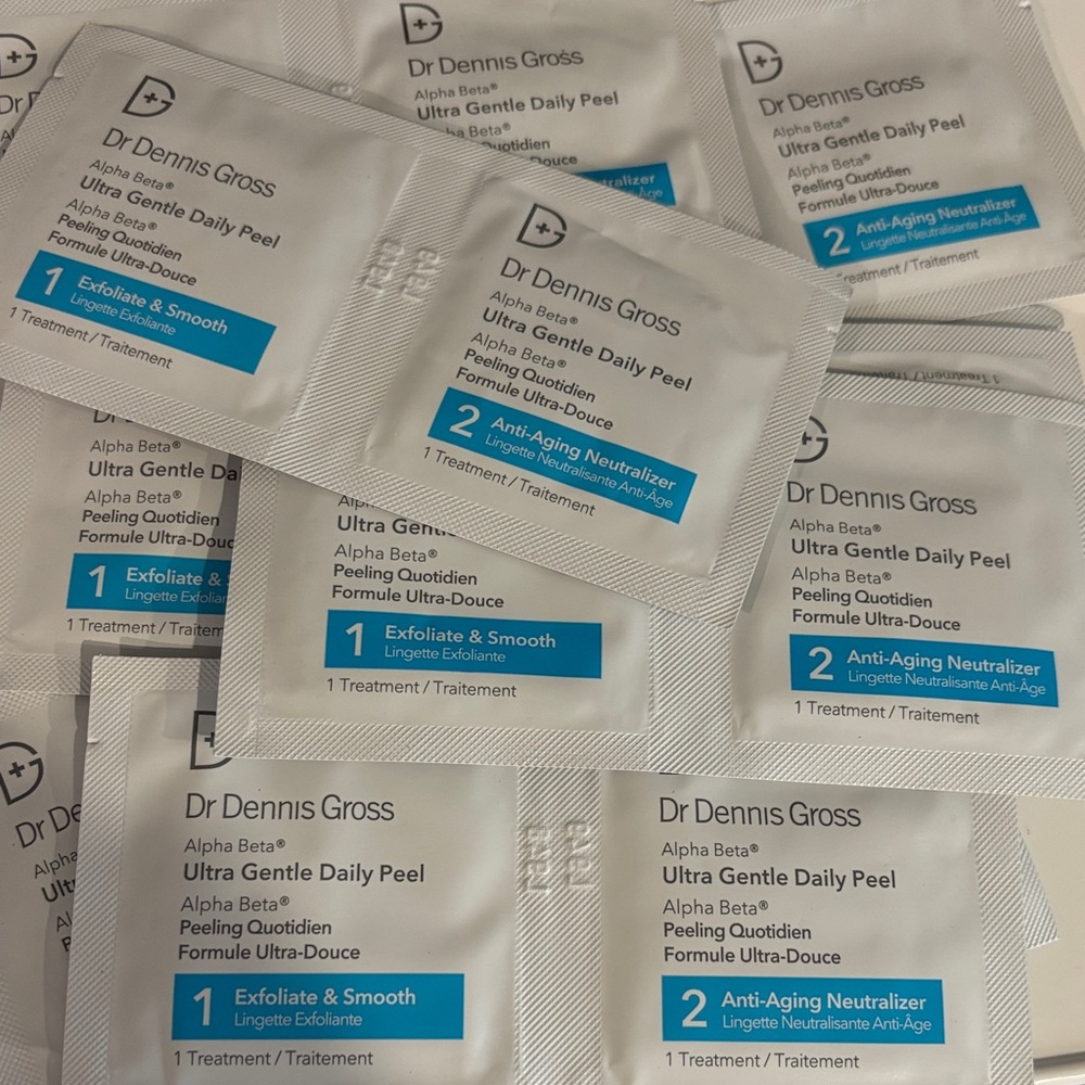 100 Piece Dr. Dennis Gross Ultra Gentle Daily Peel -$400 value!
